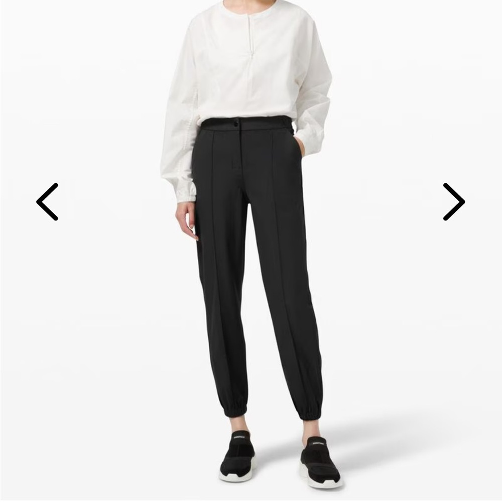 Lululemon Warpstreme High-Rise Jogger Women’s Size 28 7/8 length. Cuffed Pants